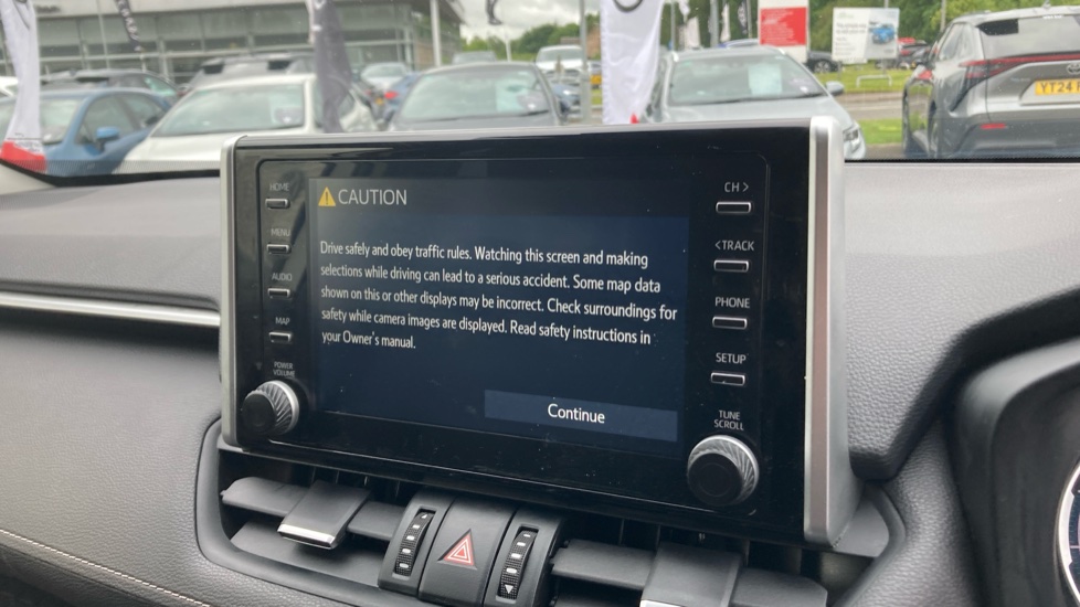 Toyota RAV4 2.5 VVT-i Hybrid Design 5dr CVT 2WD Hybrid Estate - Image 9