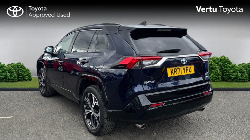 Toyota RAV4 2.5 PHEV Dynamic 5dr CVT Estate - Image 4