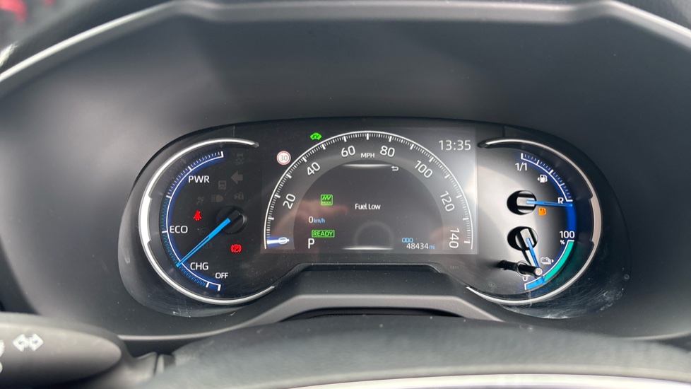 Toyota RAV4 2.5 PHEV Dynamic 5dr CVT Estate - Image 11