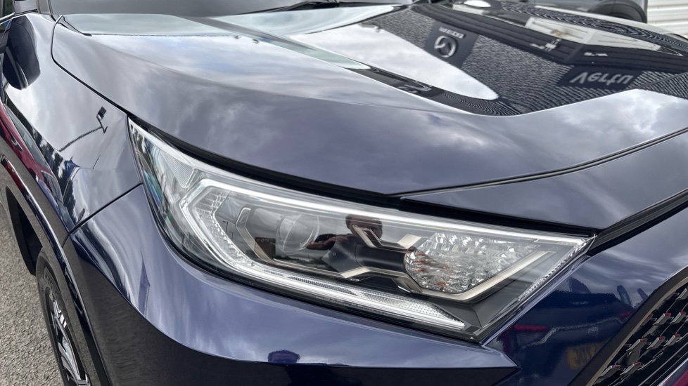 Toyota RAV4 2.5 PHEV Dynamic 5dr CVT Estate - Image 20