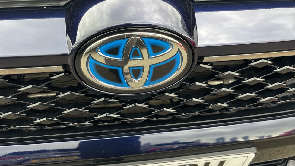 Toyota RAV4 2.5 PHEV Dynamic 5dr CVT Estate - Image 34