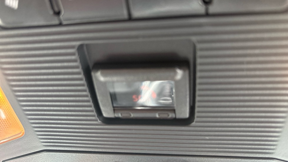 Toyota RAV4 2.5 PHEV Dynamic 5dr CVT Estate - Image 38