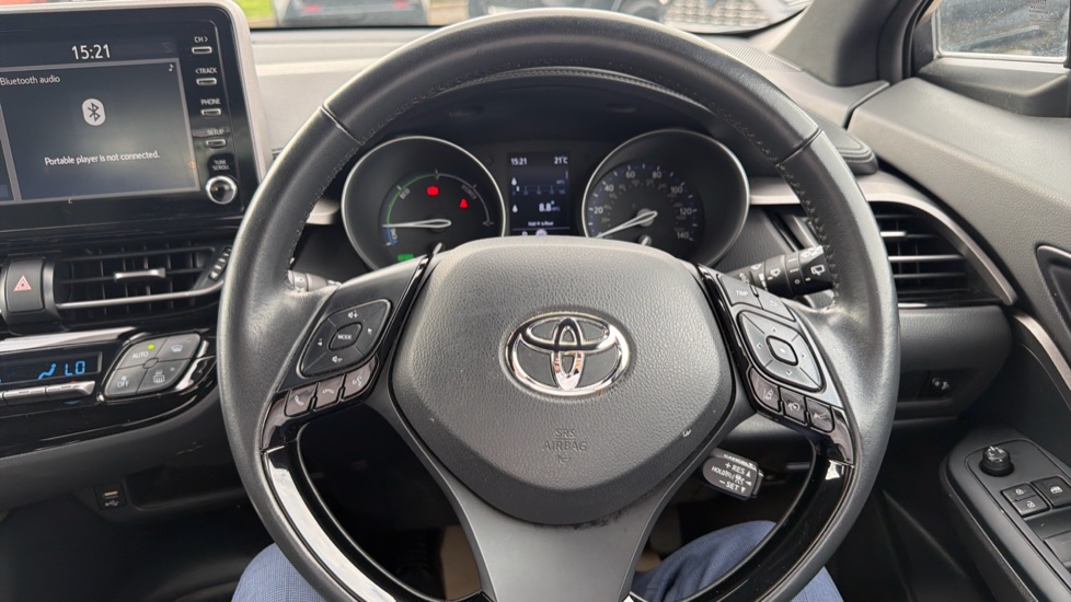Toyota C-HR 1.8 Hybrid Icon 5dr CVT Hybrid Hatchback - Image 10