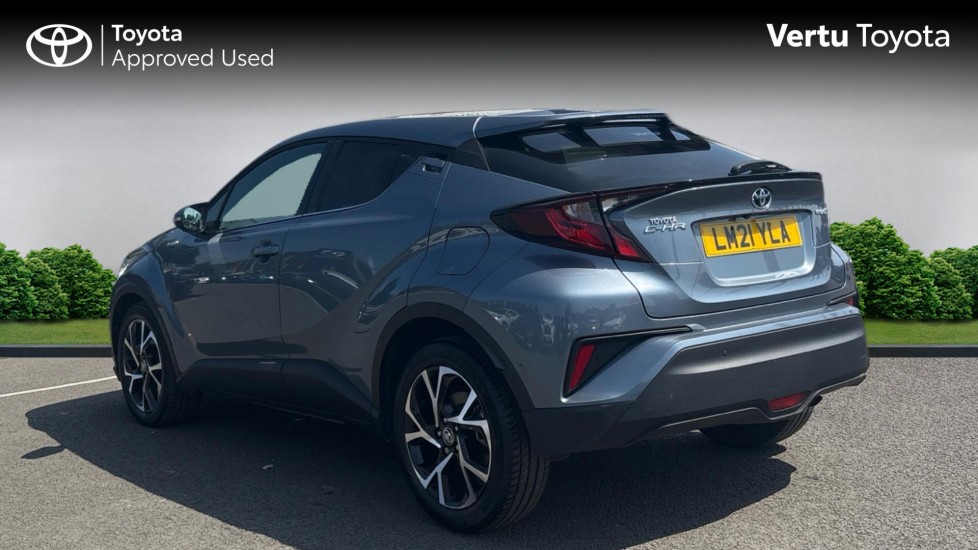 Toyota C-HR 1.8 Hybrid Design 5dr CVT Hybrid Hatchback - Image 4