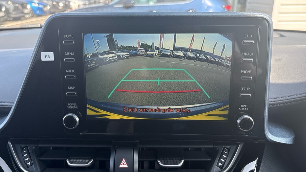 Toyota C-HR 1.8 Hybrid Design 5dr CVT Hybrid Hatchback - Image 39