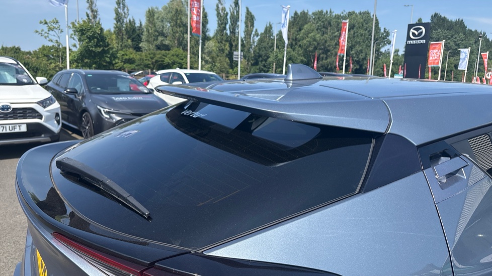 Toyota C-HR 1.8 Hybrid Design 5dr CVT Hybrid Hatchback - Image 51