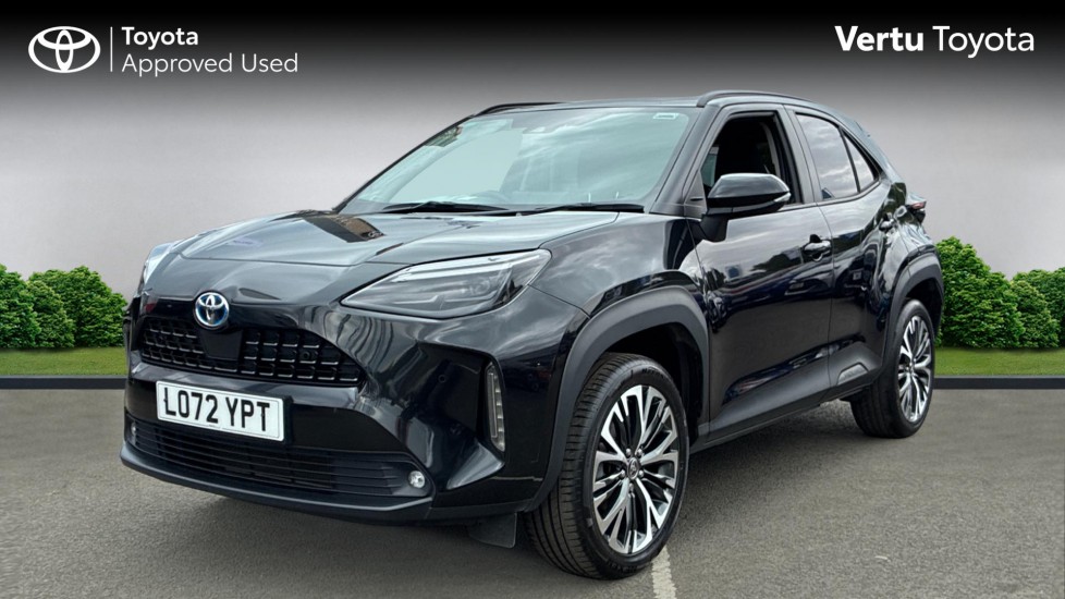 Toyota Yaris Cross 1.5 Hybrid Excel 5dr CVT Hybrid Estate - Image 3