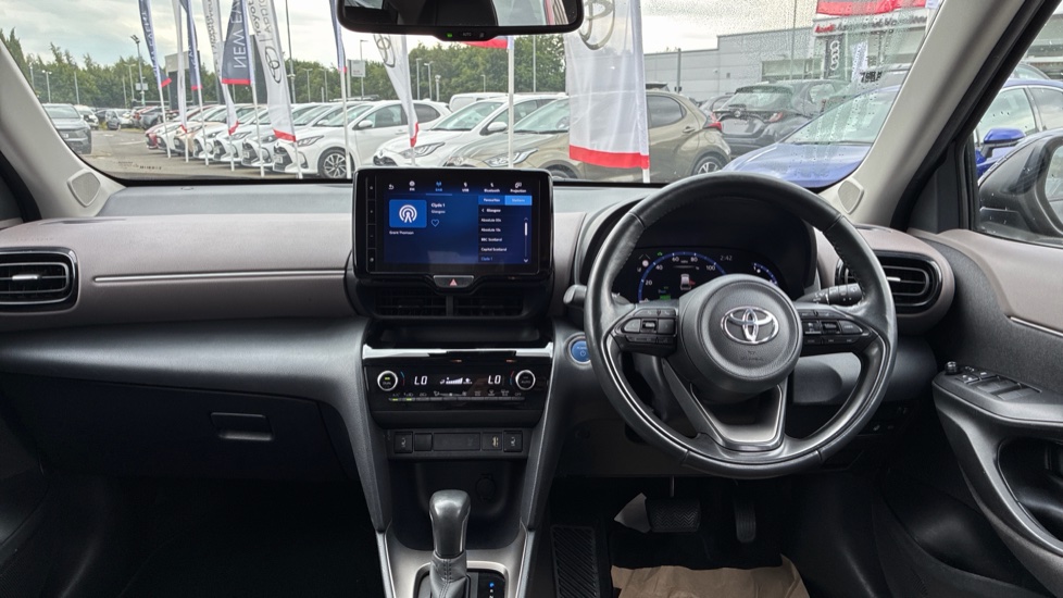 Toyota Yaris Cross 1.5 Hybrid Excel 5dr CVT Hybrid Estate - Image 6