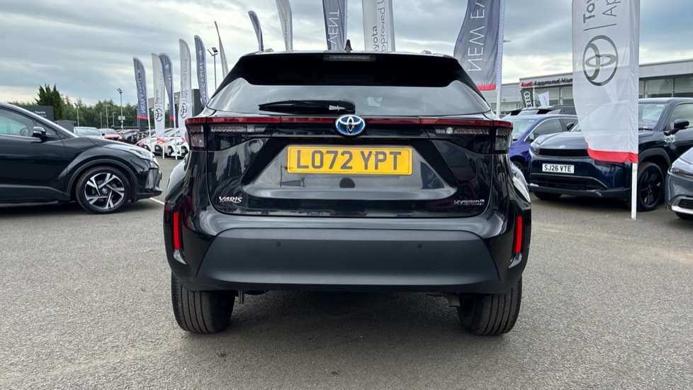 Toyota Yaris Cross 1.5 Hybrid Excel 5dr CVT Hybrid Estate - Image 26