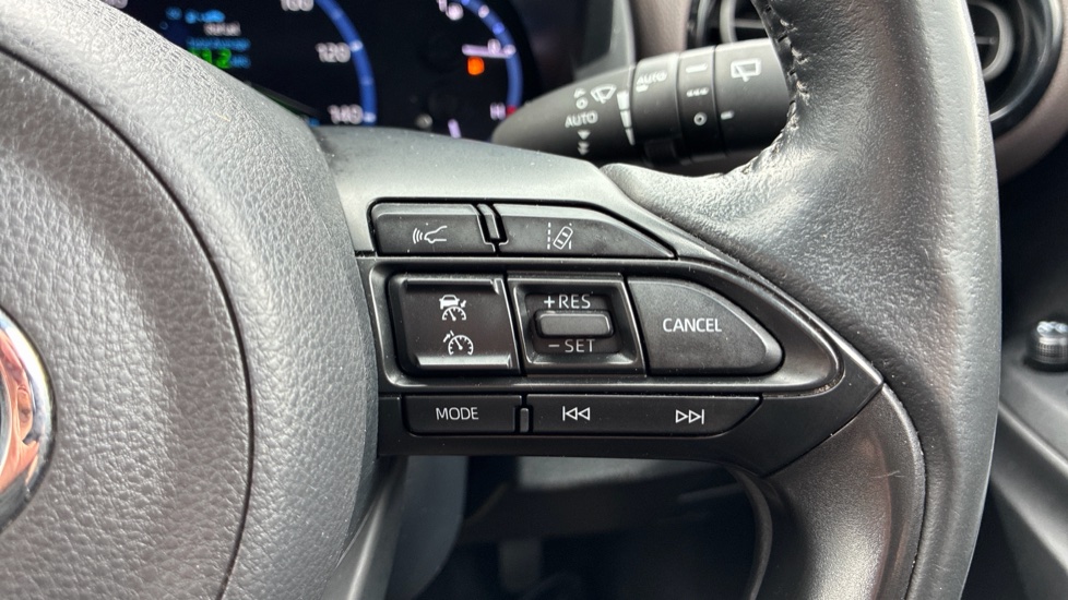 Toyota Yaris Cross 1.5 Hybrid Excel 5dr CVT Hybrid Estate - Image 30