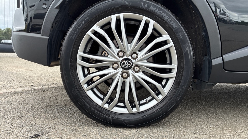 Toyota C-HR 2.0 Hybrid Excel 5dr CVT Hybrid Hatchback - Image 25
