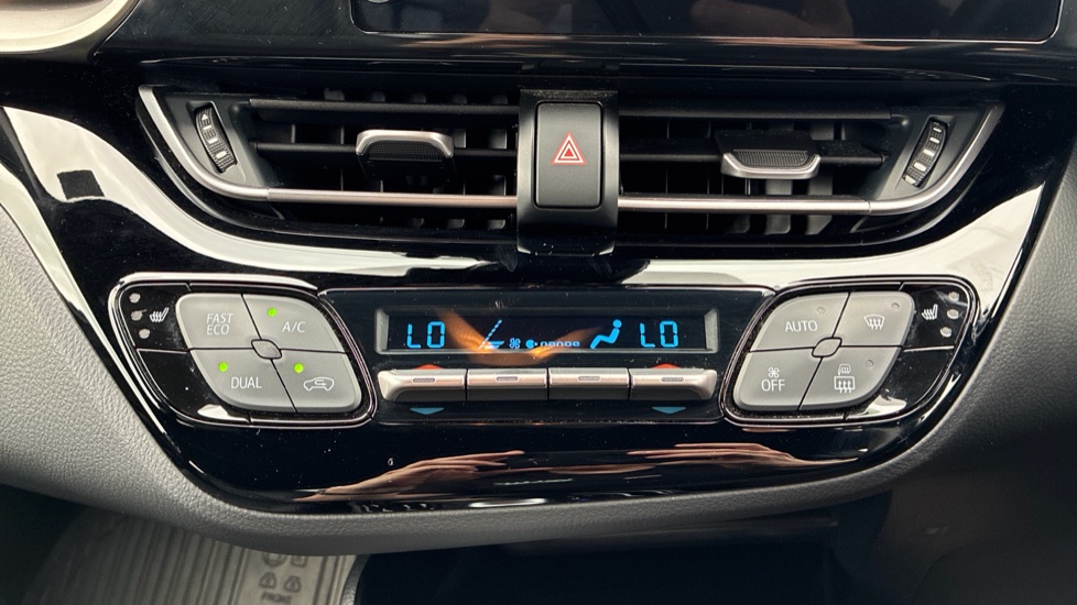 Toyota C-HR 2.0 Hybrid Excel 5dr CVT Hybrid Hatchback - Image 35