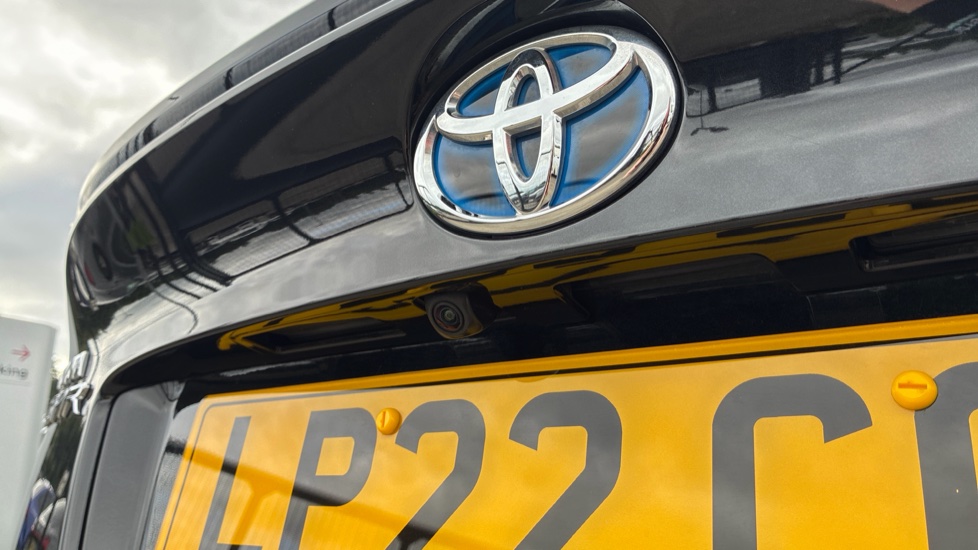 Toyota C-HR 2.0 Hybrid Excel 5dr CVT Hybrid Hatchback - Image 42
