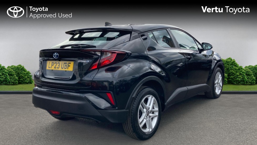 Toyota C-HR 1.8 Hybrid Icon 5dr CVT Hybrid Hatchback - Image 2