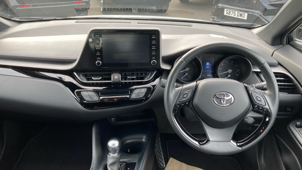Toyota C-HR 1.8 Hybrid Icon 5dr CVT Hybrid Hatchback - Image 6