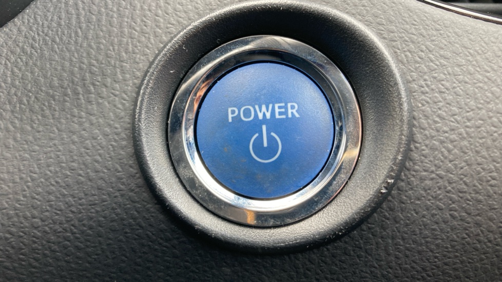 Toyota C-HR 1.8 Hybrid Icon 5dr CVT Hybrid Hatchback - Image 16
