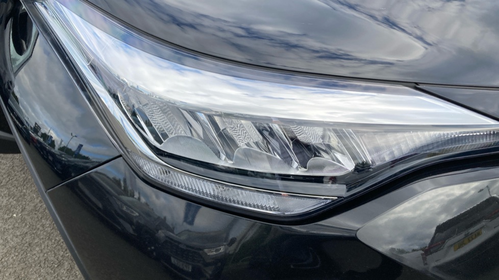 Toyota C-HR 1.8 Hybrid Icon 5dr CVT Hybrid Hatchback - Image 20