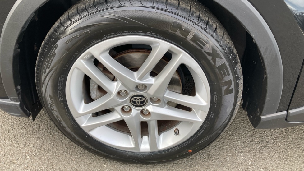 Toyota C-HR 1.8 Hybrid Icon 5dr CVT Hybrid Hatchback - Image 30