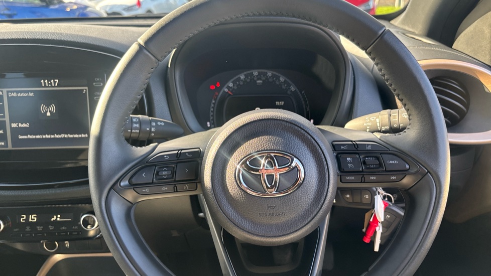 Toyota Aygo X 1.0 VVT-i Edge 5dr Petrol Hatchback - Image 10