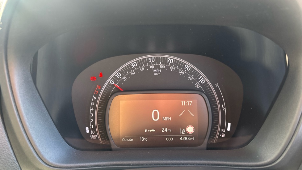 Toyota Aygo X 1.0 VVT-i Edge 5dr Petrol Hatchback - Image 11