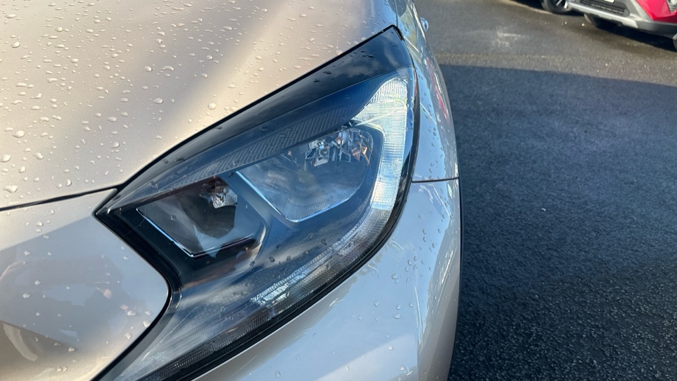 Toyota Aygo X 1.0 VVT-i Edge 5dr Petrol Hatchback - Image 20