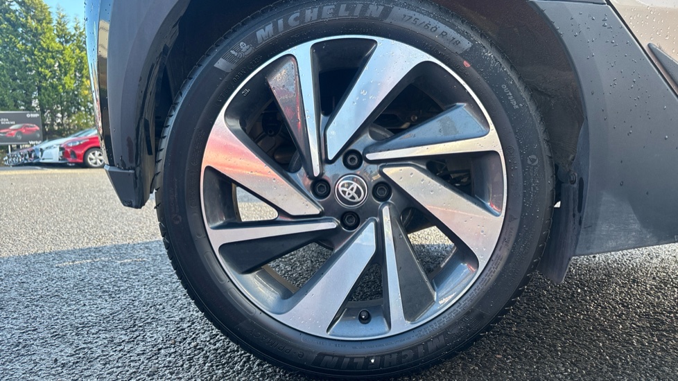 Toyota Aygo X 1.0 VVT-i Edge 5dr Petrol Hatchback - Image 25