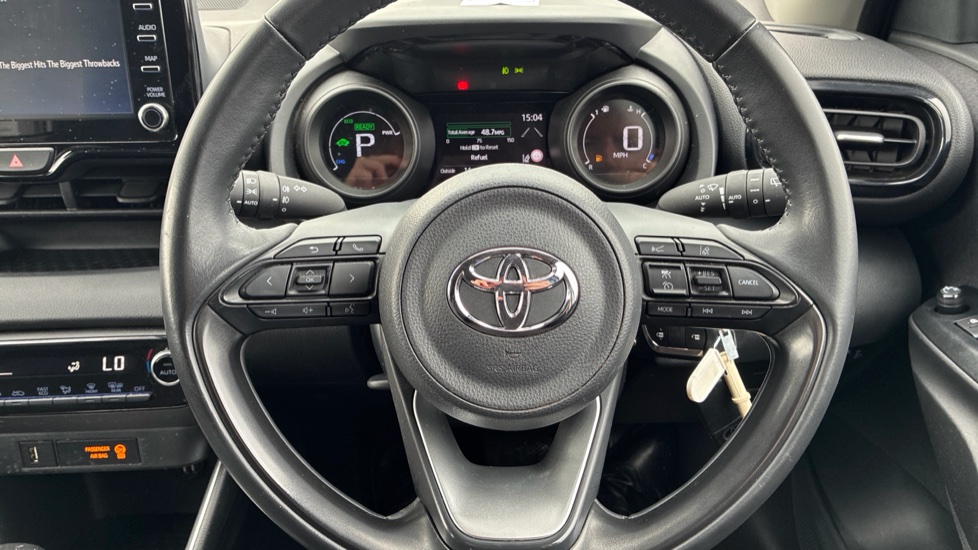 Toyota Yaris 1.5 Hybrid Design 5dr CVT Hybrid Hatchback - Image 10