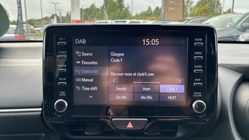Toyota Yaris 1.5 Hybrid Design 5dr CVT Hybrid Hatchback - Image 43