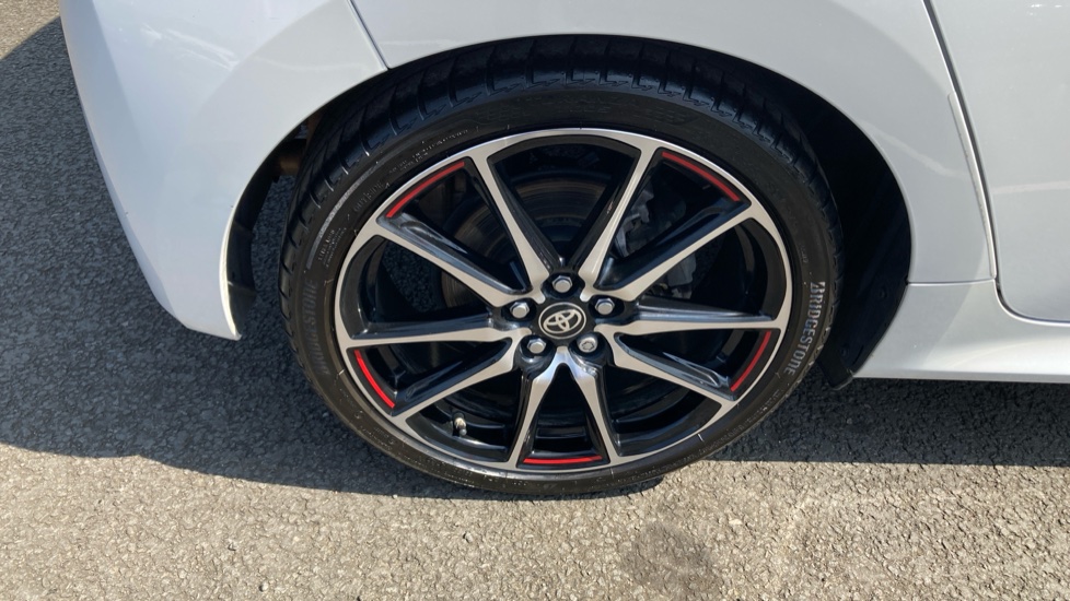 Toyota Yaris 1.5 Hybrid GR Sport 5dr CVT Hybrid Hatchback - Image 37