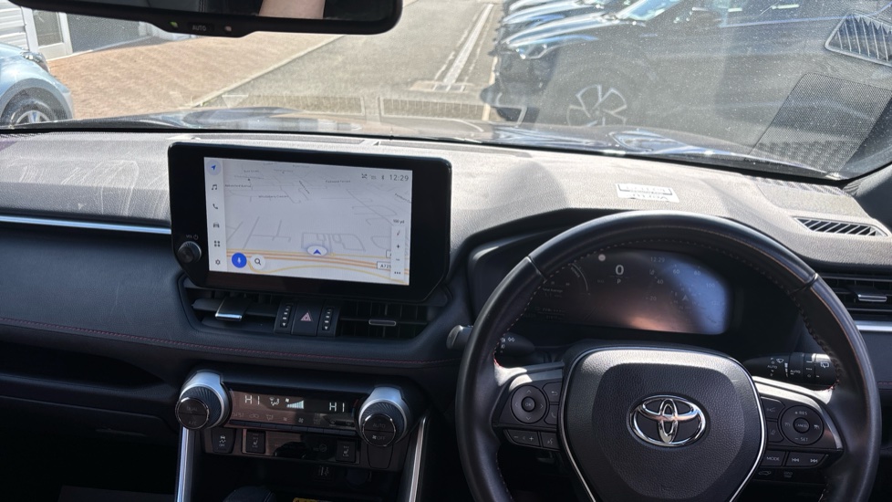 Toyota RAV4 2.5 PHEV Dynamic 5dr CVT Estate - Image 6