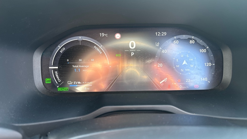 Toyota RAV4 2.5 PHEV Dynamic 5dr CVT Estate - Image 11