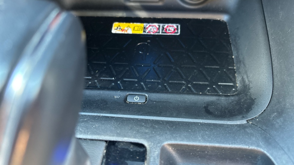 Toyota RAV4 2.5 PHEV Dynamic 5dr CVT Estate - Image 37
