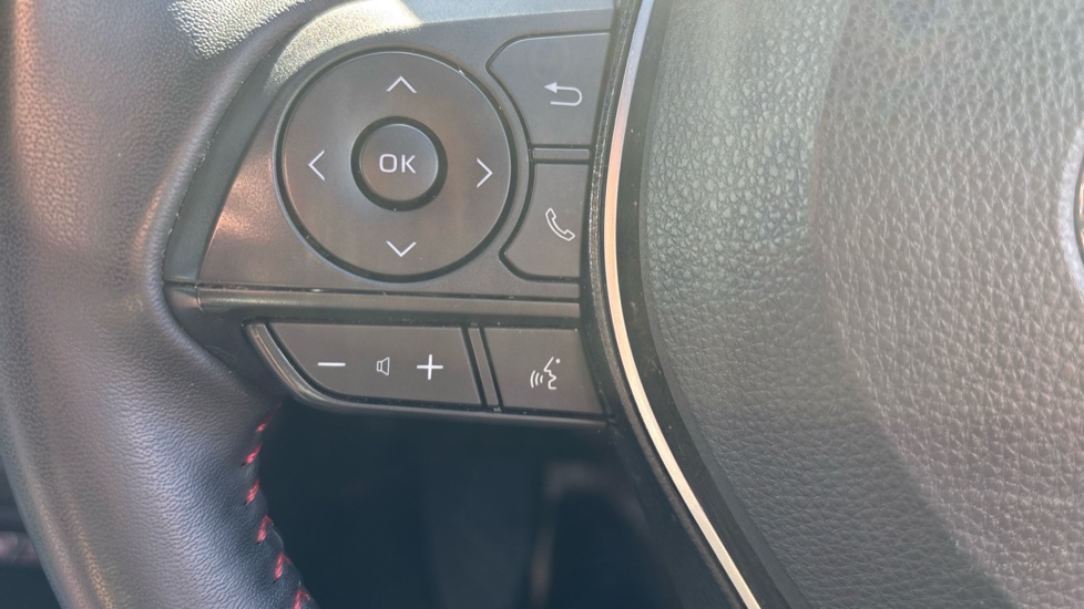Toyota RAV4 2.5 PHEV Dynamic 5dr CVT Estate - Image 44