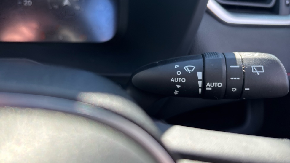Toyota RAV4 2.5 PHEV Dynamic 5dr CVT Estate - Image 46