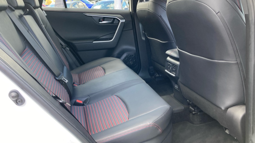 Toyota RAV4 2.5 PHEV Design 5dr CVT Estate - Image 8
