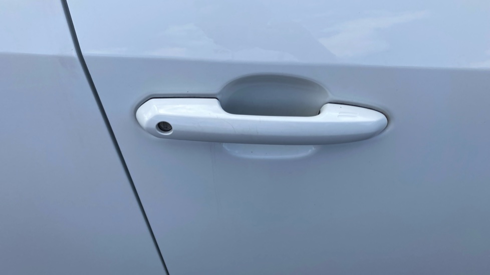 Toyota RAV4 2.5 PHEV Design 5dr CVT Estate - Image 52