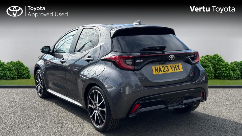 Toyota Yaris 1.5 Hybrid GR Sport 5dr CVT Hybrid Hatchback - Image 4