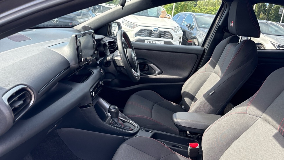 Toyota Yaris 1.5 Hybrid GR Sport 5dr CVT Hybrid Hatchback - Image 5