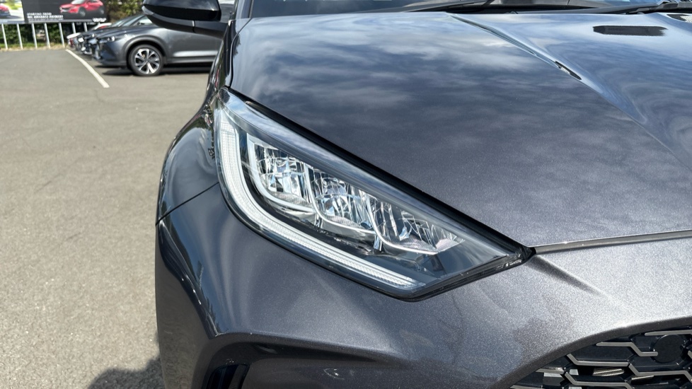 Toyota Yaris 1.5 Hybrid GR Sport 5dr CVT Hybrid Hatchback - Image 20
