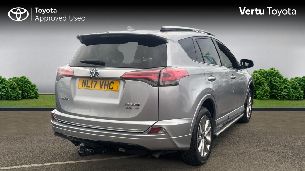 Toyota RAV4 2.5 VVT-i Hybrid Excel TSS 5dr CVT Hybrid Estate - Image 2