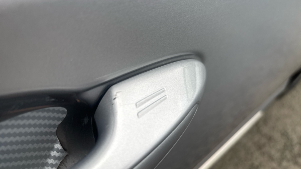 Toyota RAV4 2.5 VVT-i Hybrid Excel TSS 5dr CVT Hybrid Estate - Image 33
