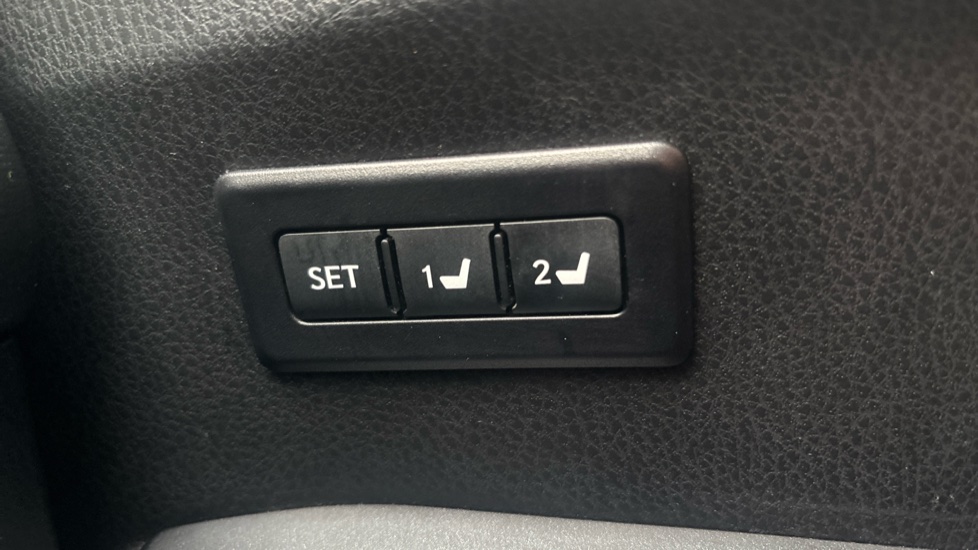 Toyota RAV4 2.5 VVT-i Hybrid Excel TSS 5dr CVT Hybrid Estate - Image 41