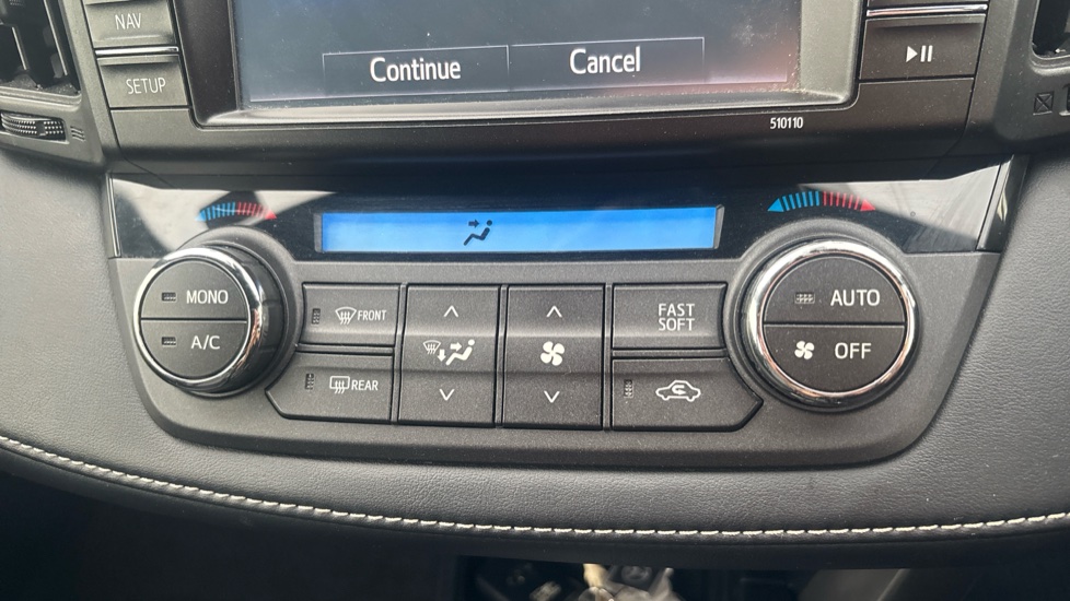 Toyota RAV4 2.5 VVT-i Hybrid Excel TSS 5dr CVT Hybrid Estate - Image 43