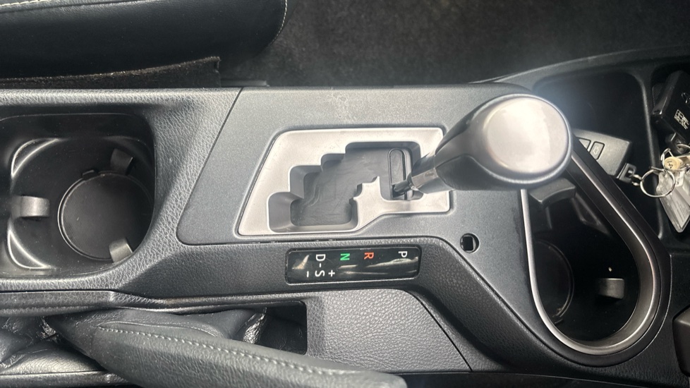Toyota RAV4 2.5 VVT-i Hybrid Excel TSS 5dr CVT Hybrid Estate - Image 45