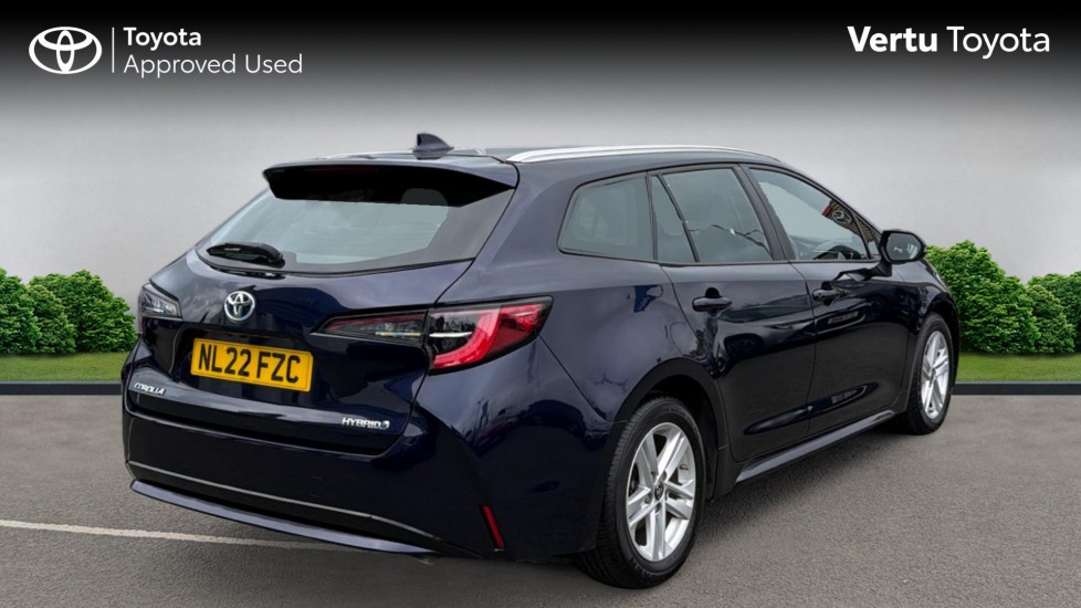 Toyota Corolla 1.8 VVT-i Hybrid Icon 5dr CVT Hybrid Estate - Image 2