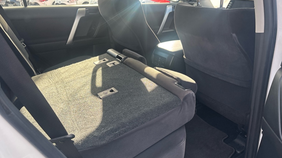 Toyota Land Cruiser 2.8 D-4D 204 Active 5dr Auto 7 Seats Diesel Station Wagon - Image 18