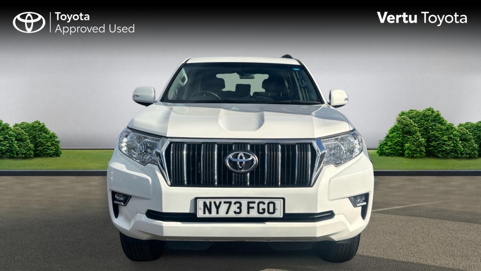 Toyota Land Cruiser 2.8 D-4D 204 Active 5dr Auto 7 Seats Diesel Station Wagon - Image 22