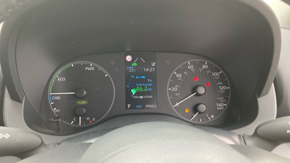 Toyota Yaris 1.5 Hybrid Icon 5dr CVT Hybrid Hatchback - Image 11