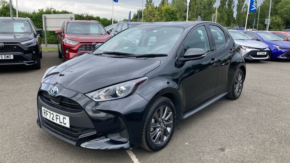 Toyota Yaris 1.5 Hybrid Icon 5dr CVT Hybrid Hatchback - Image 30