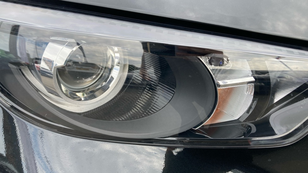 Toyota Yaris 1.5 Hybrid Icon 5dr CVT Hybrid Hatchback - Image 34